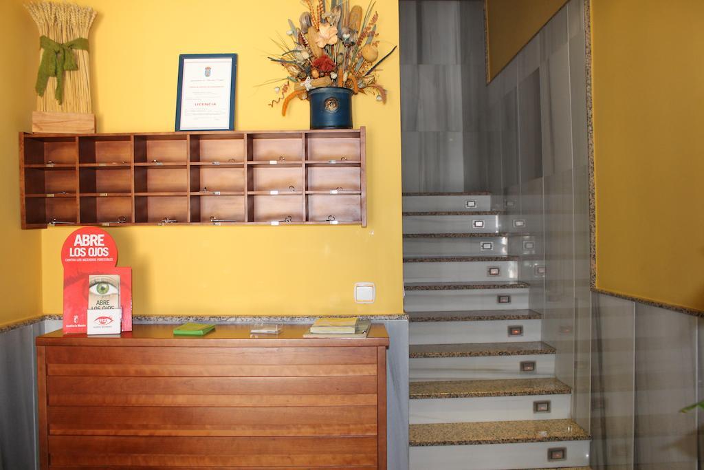Hostal Prickly Villacanas Екстериор снимка