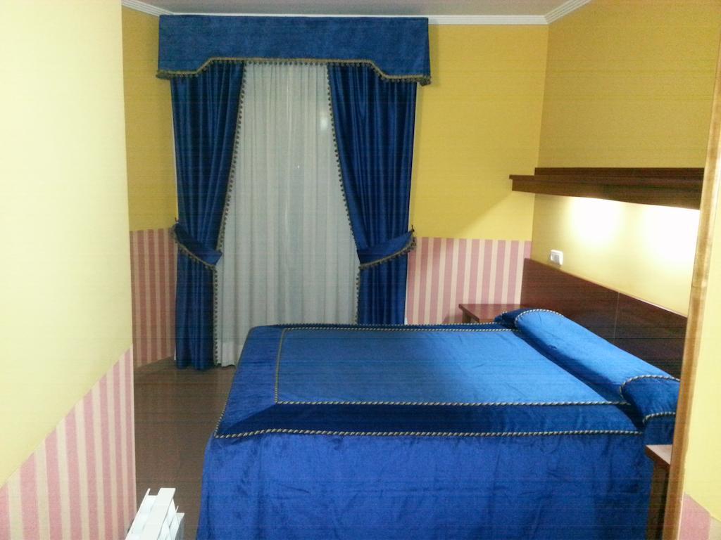 Hostal Prickly Villacanas Стая снимка